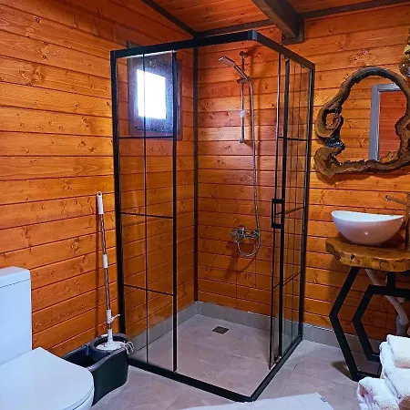 Otto Bungalov Bed & Breakfast